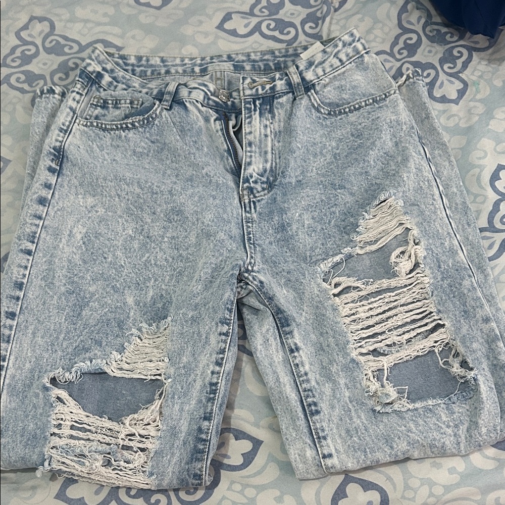 Distressed Light Blue Men's Jeans